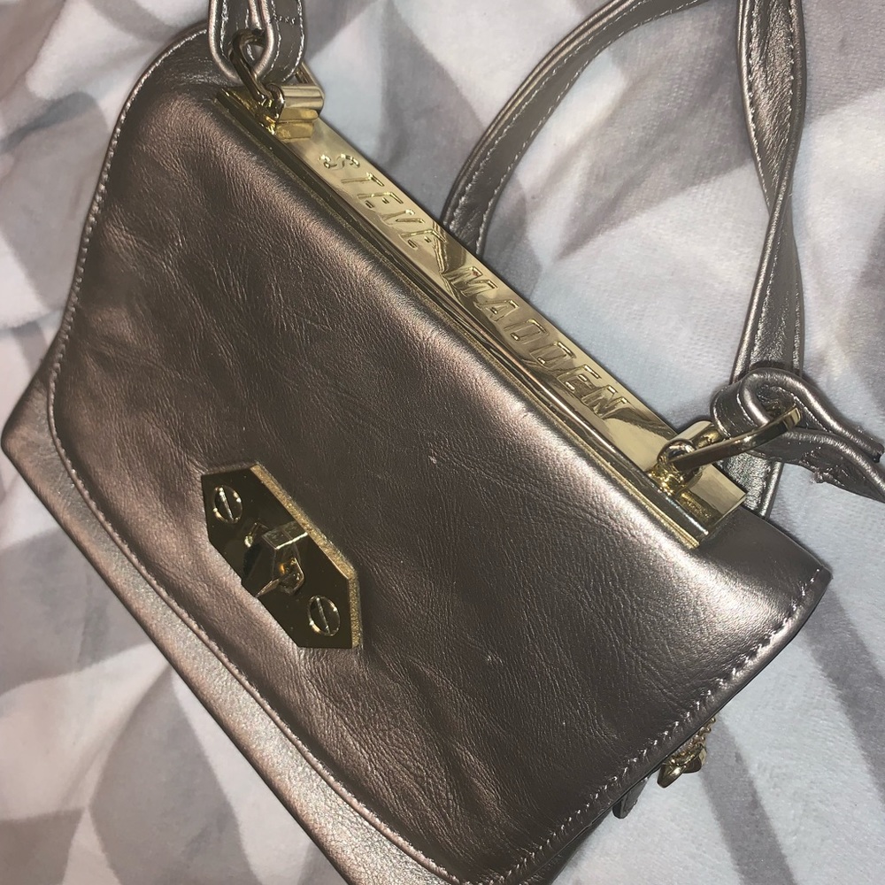 Steve Madden purse